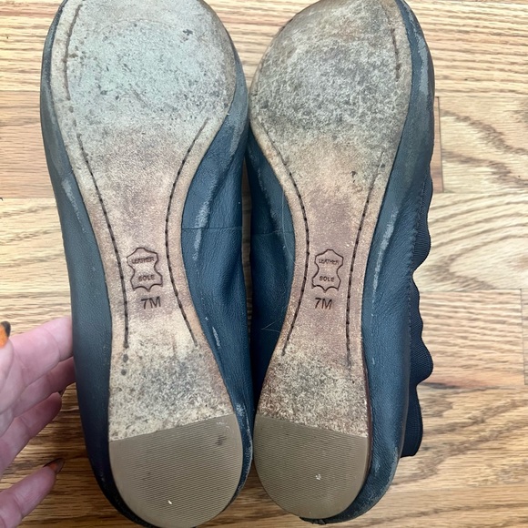 Pre-owned Tory Burch Flats sz 7 - Picture 8 of 8